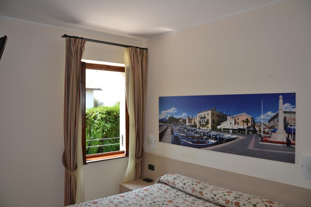 Locanda Le Palafitte Бардоліно Номер фото